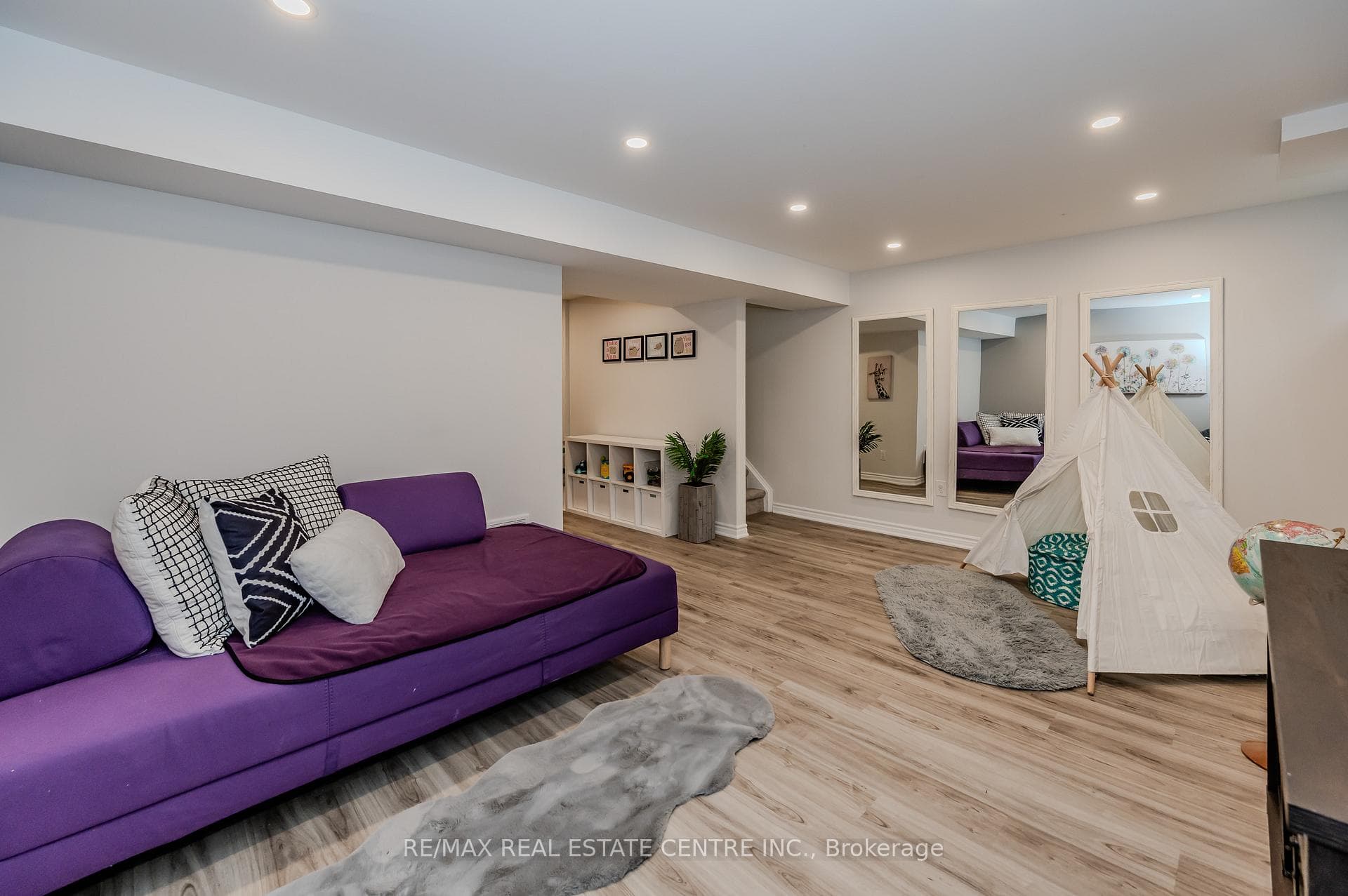 535 Margaret Street Unit 37 photo 25