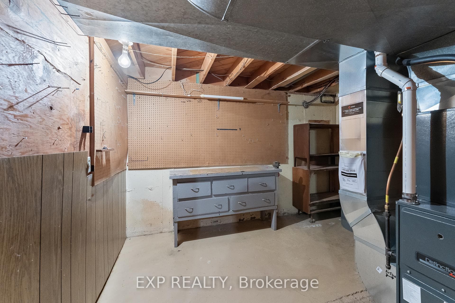 27 Mississauga Road photo 42