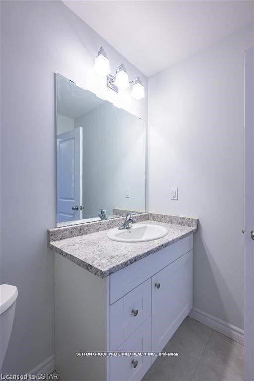 343 Kennington Way photo 25
