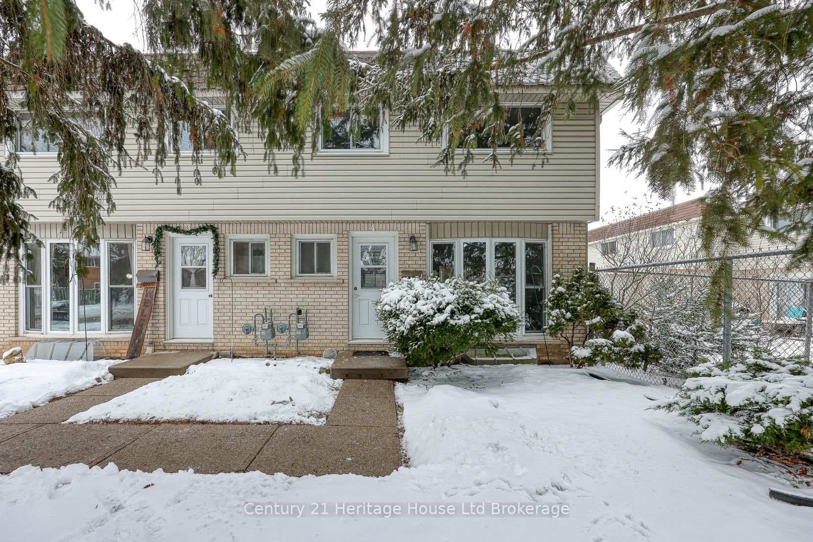 85 Springbank Avenue Unit 4 photo 1