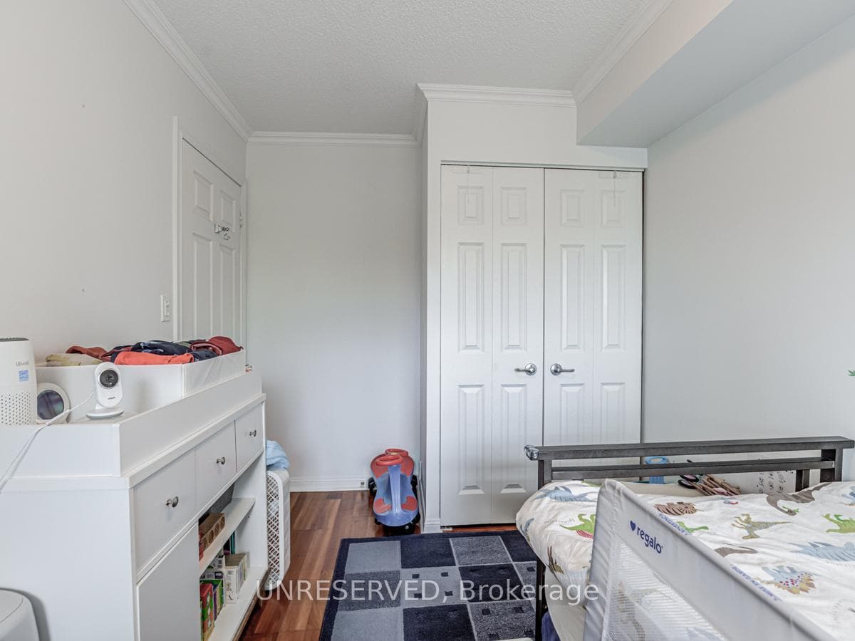 260 Merton Street Unit 510 photo 21