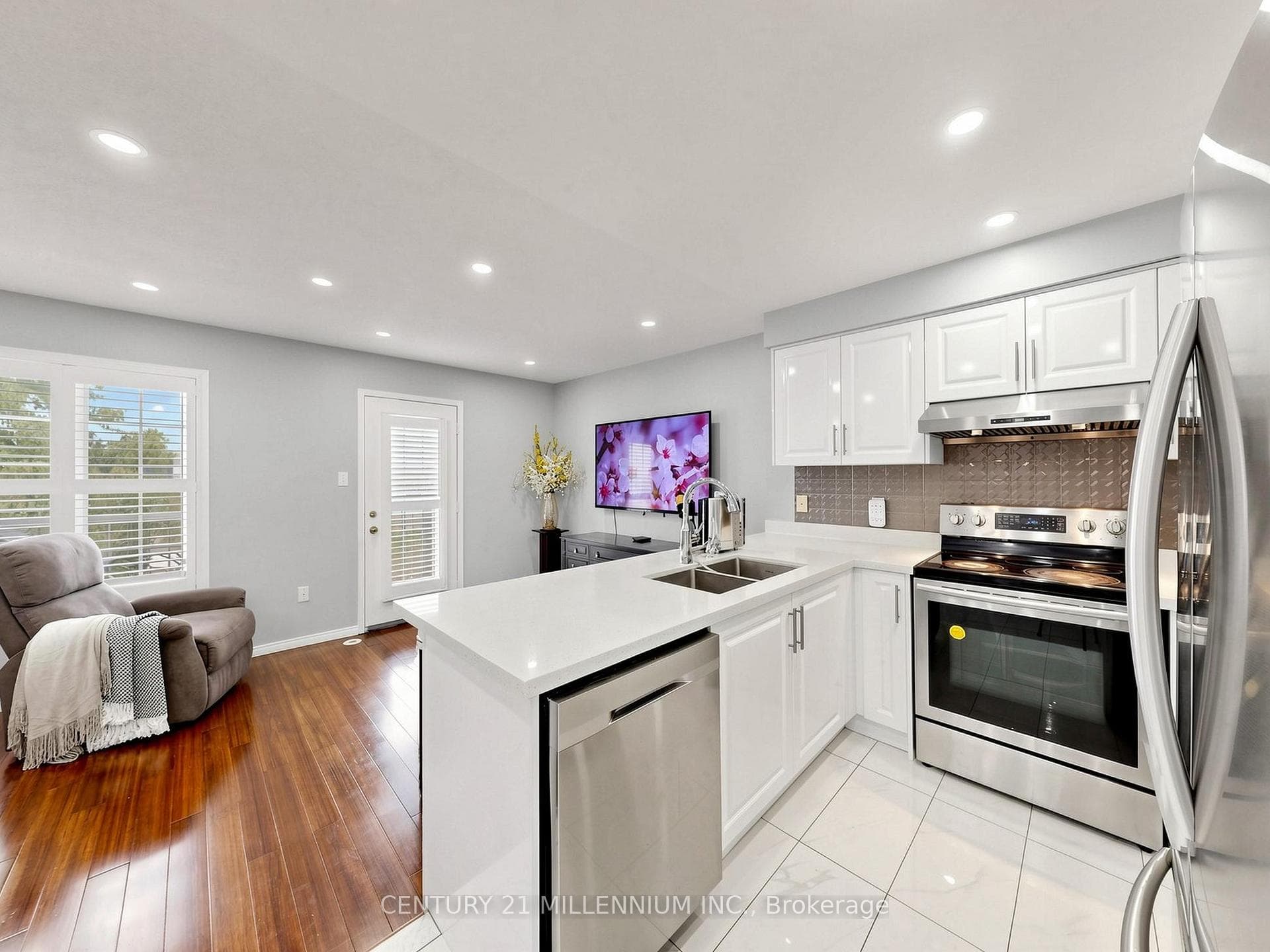 601 Shoreline Drive Unit 37 photo 19