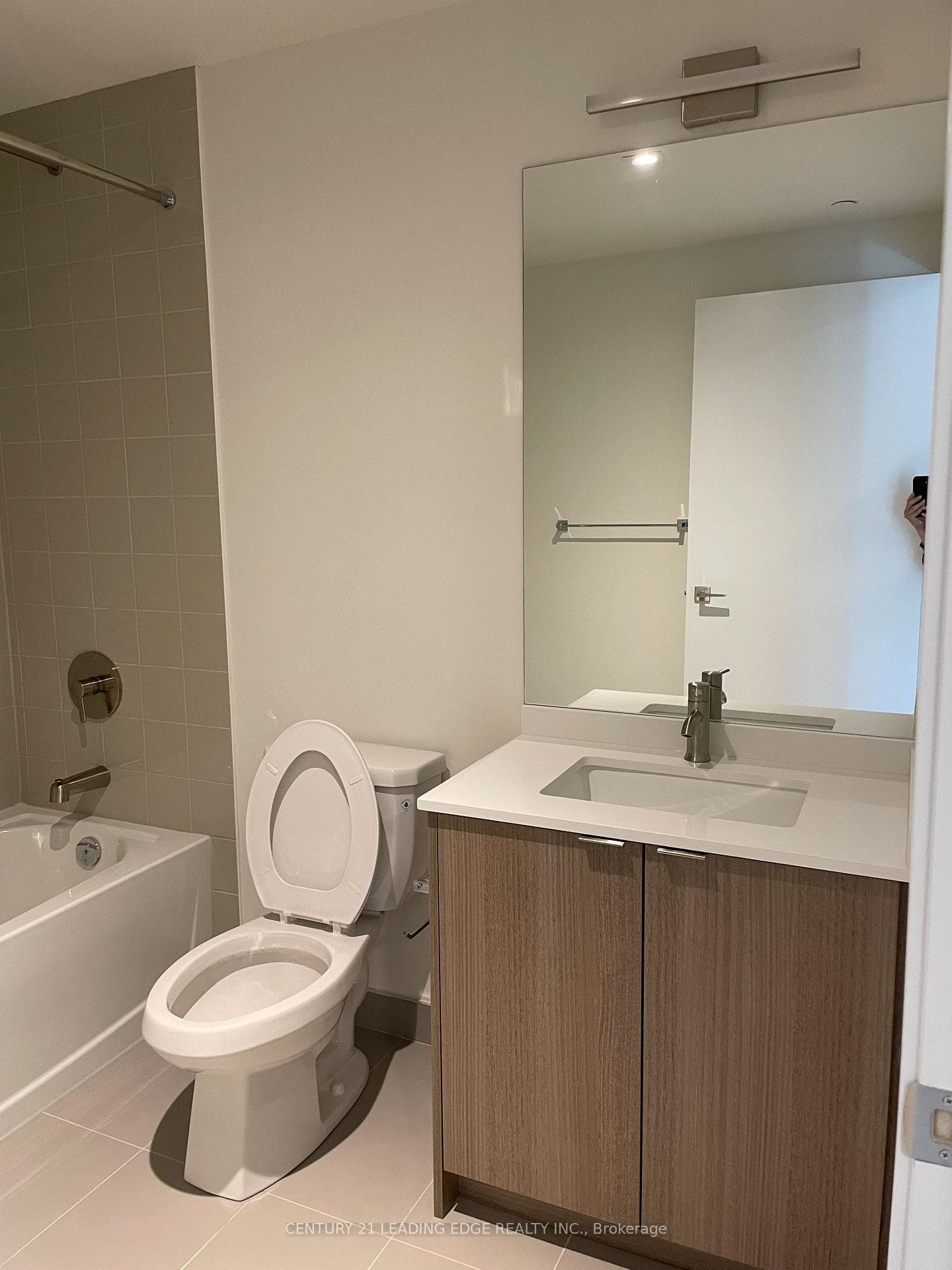 840 St Clair Avenue Unit 401 photo 10