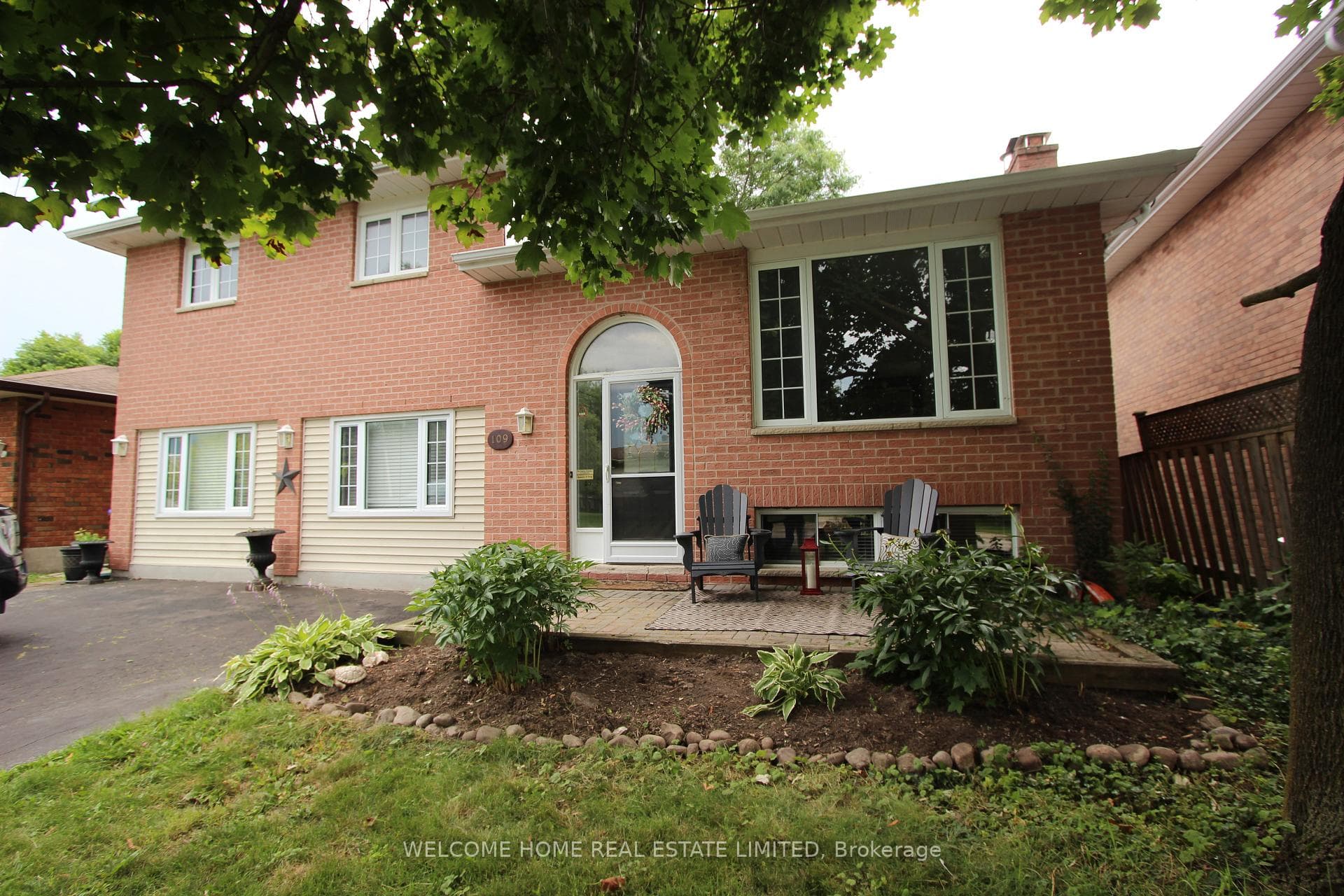 109 Cunningham Drive photo 1