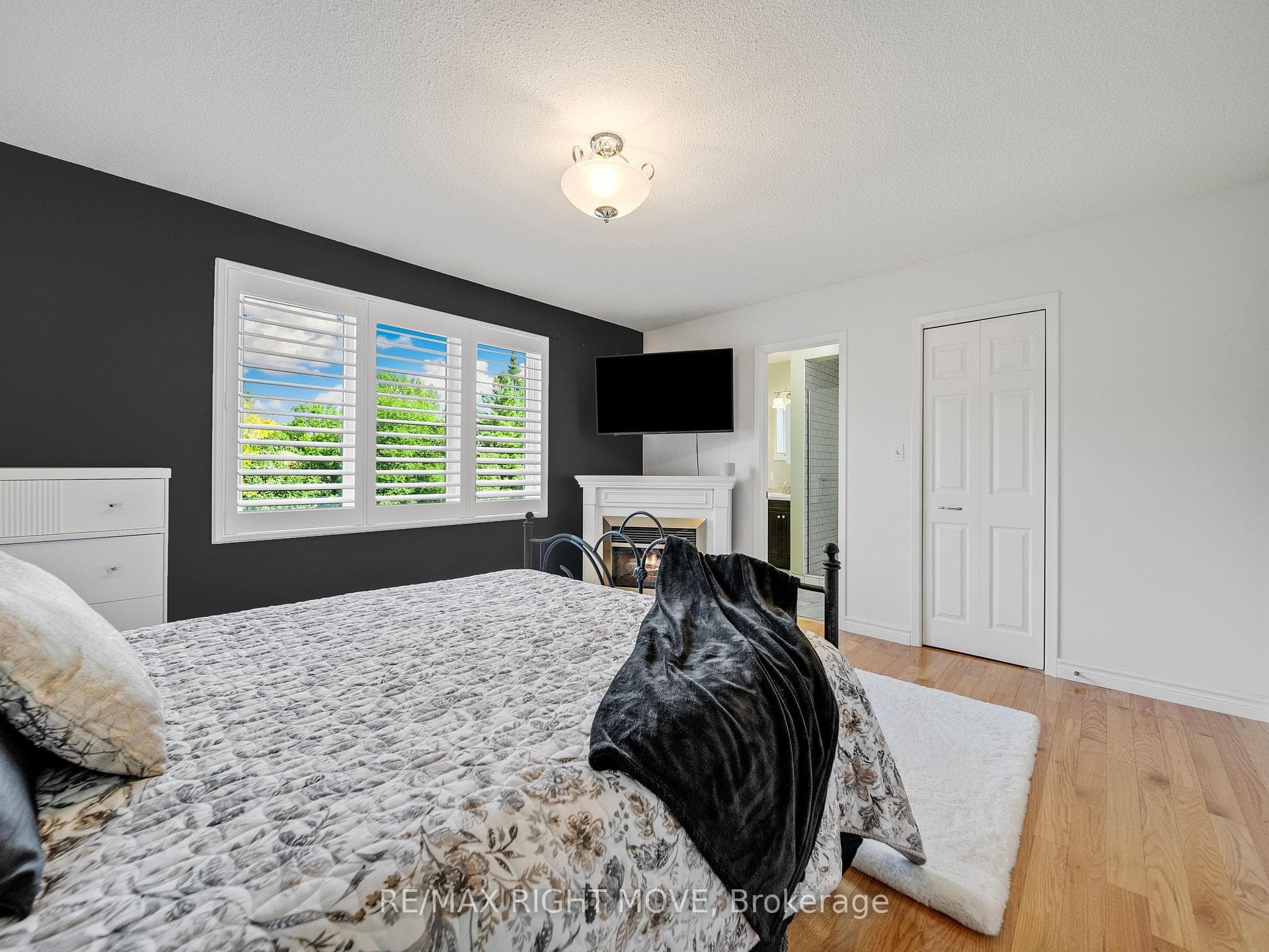 298 Leonard Drive photo 20