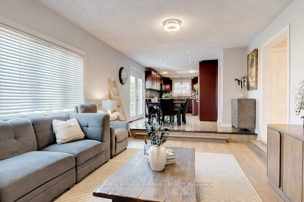 27 Pinewoods Drive photo 19