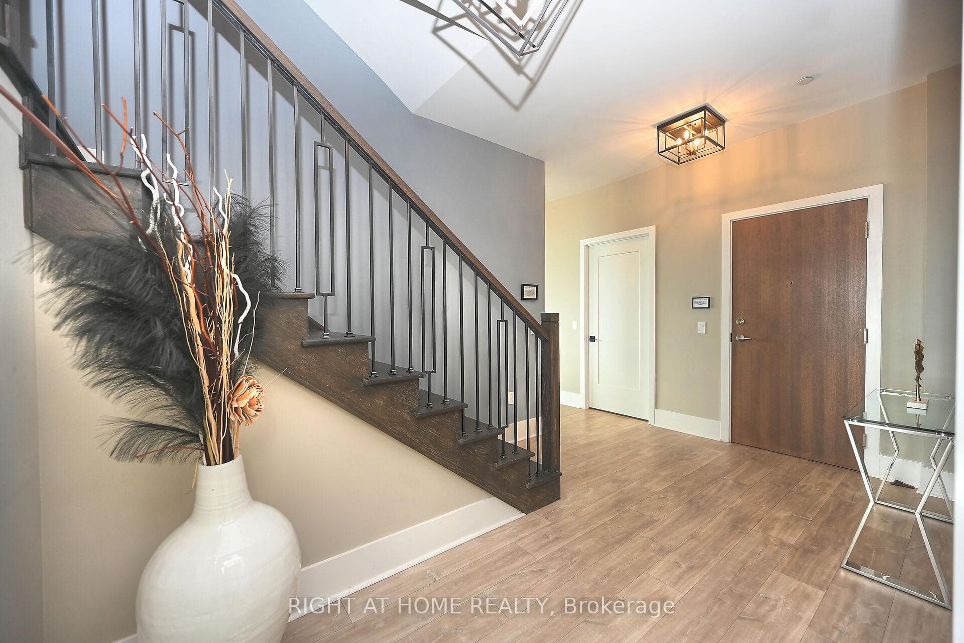 3975 GRAND PARK Drive Unit 4801 photo 5