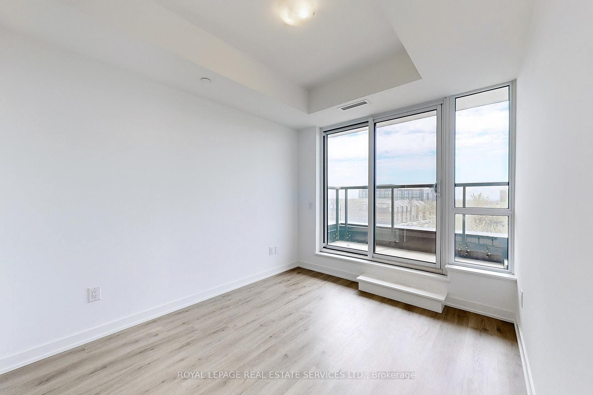 3005 Pine Glen Road Unit 412 photo 18