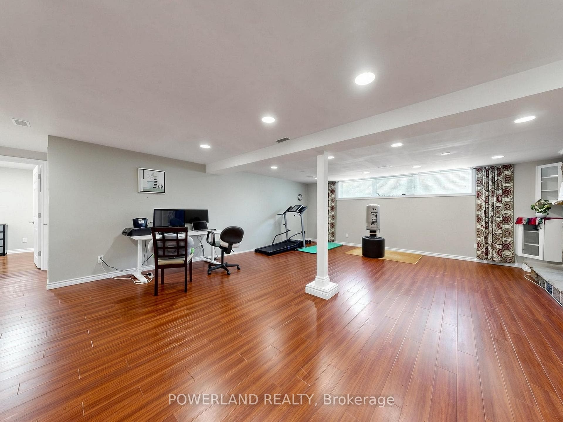 7 Laurentide Avenue photo 35