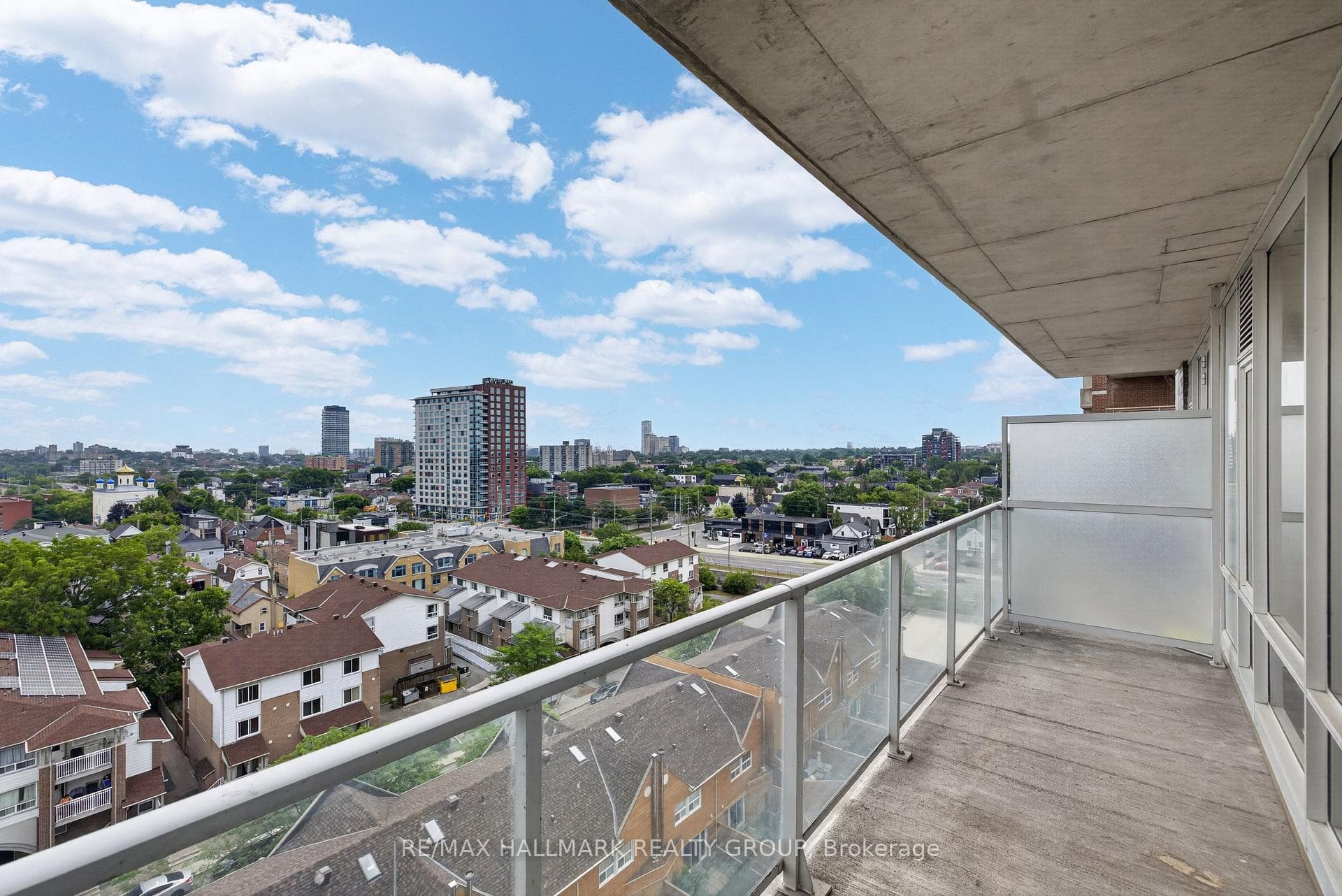 201 Parkdale Avenue Unit 1001 photo 14