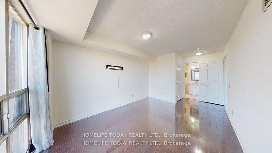 8 Mondeo Drive Unit 1407 photo 24