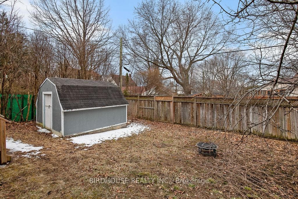 58 Helen Street photo 31