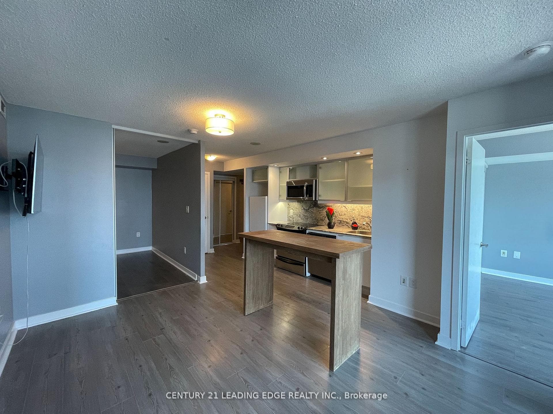 25 Telegram Mews Unit 3211 photo 7