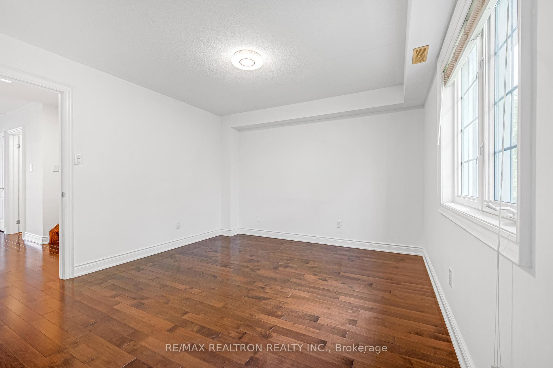 3 Hayes Lane photo 26