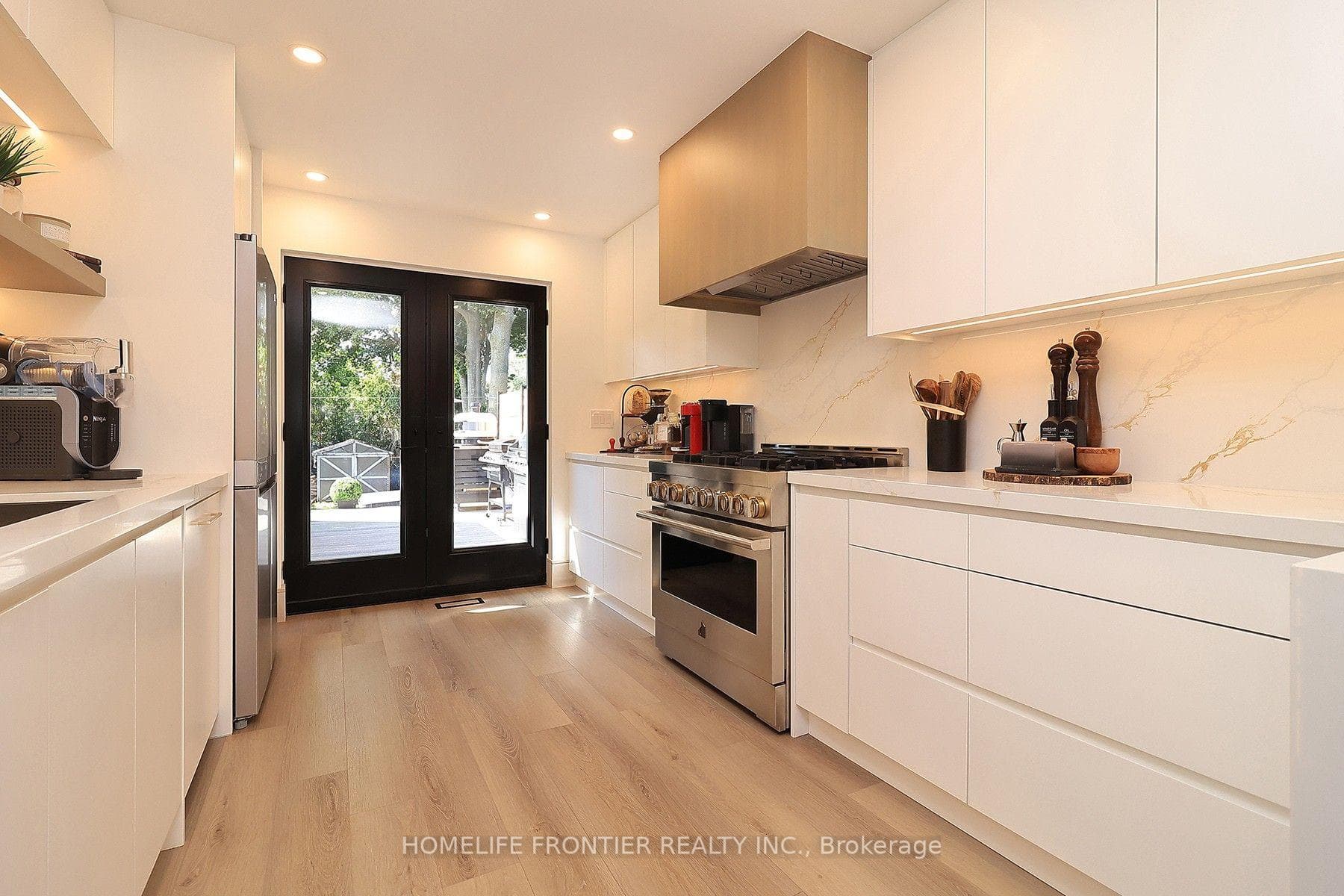 23 Whaley Drive photo 9