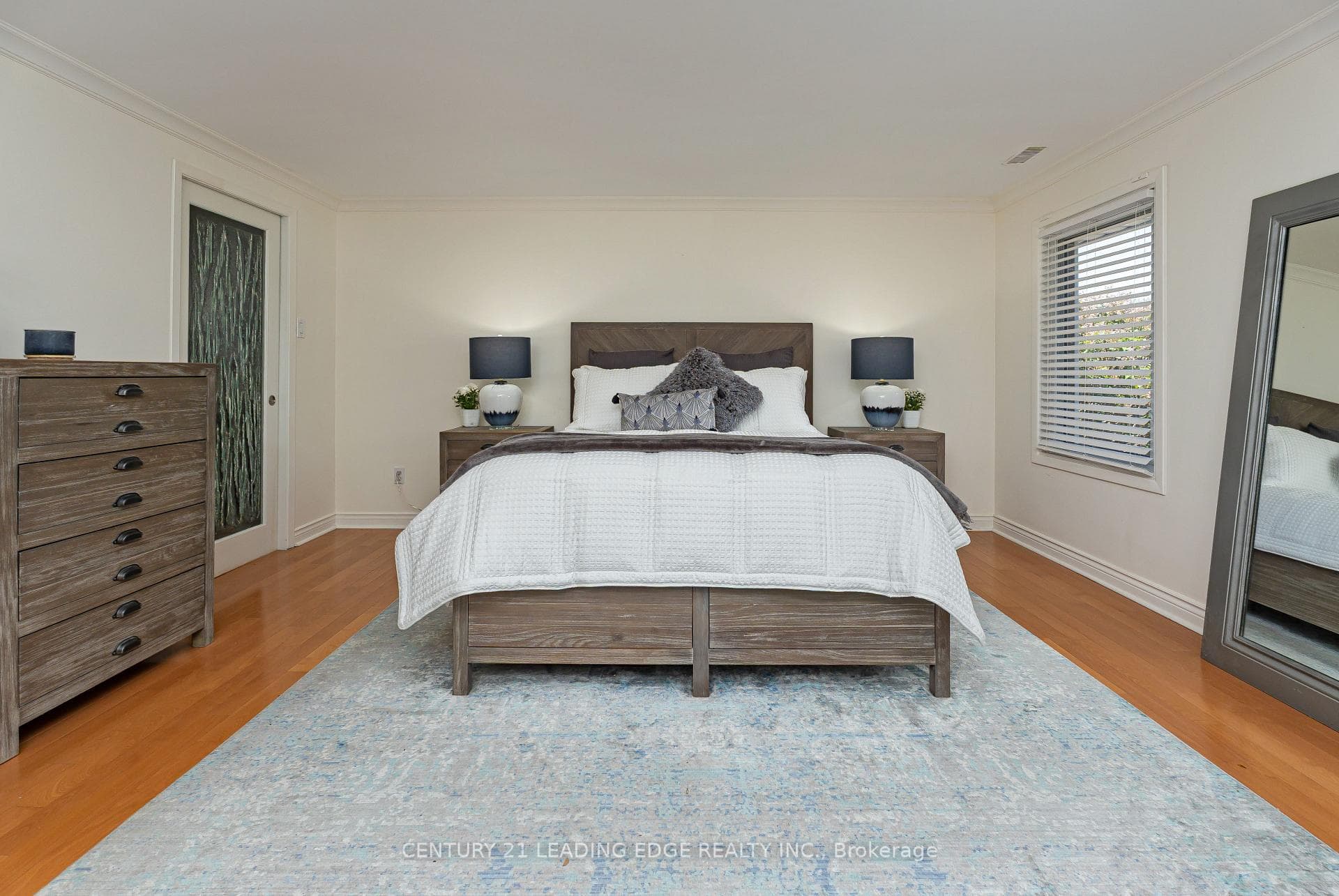 20 Solway Court photo 24