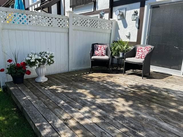 31 Laguna Parkway Unit 13 photo 25