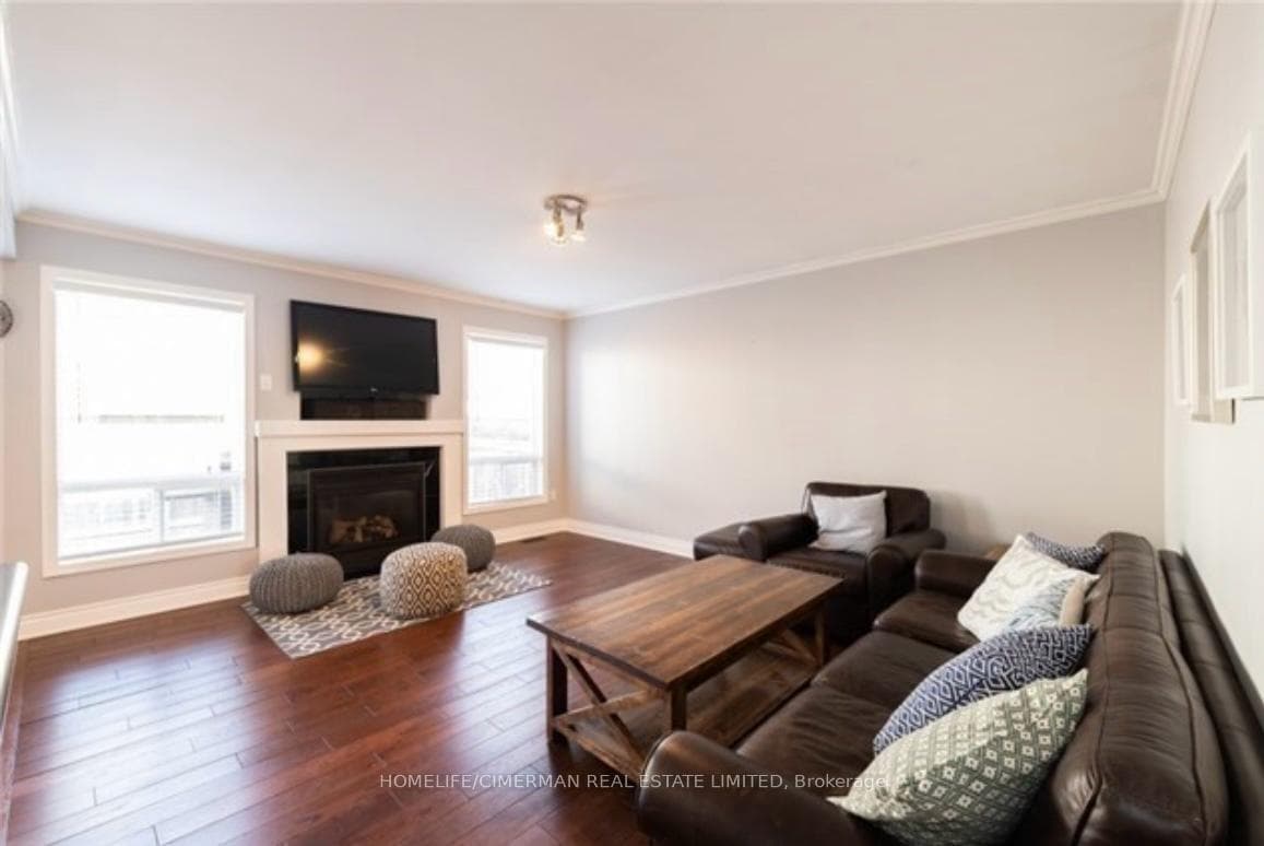 715 Hutchinson Avenue photo 2