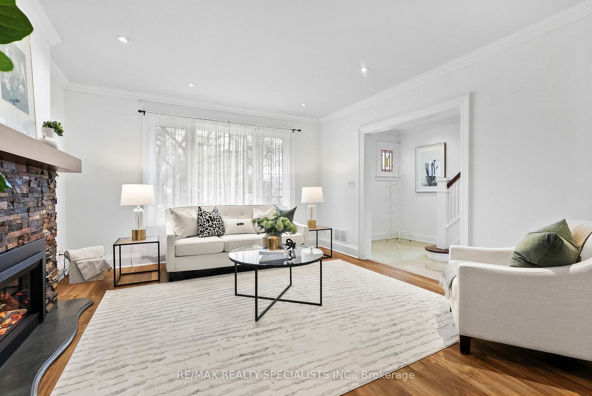 18 Dartmouth Crescent photo 8