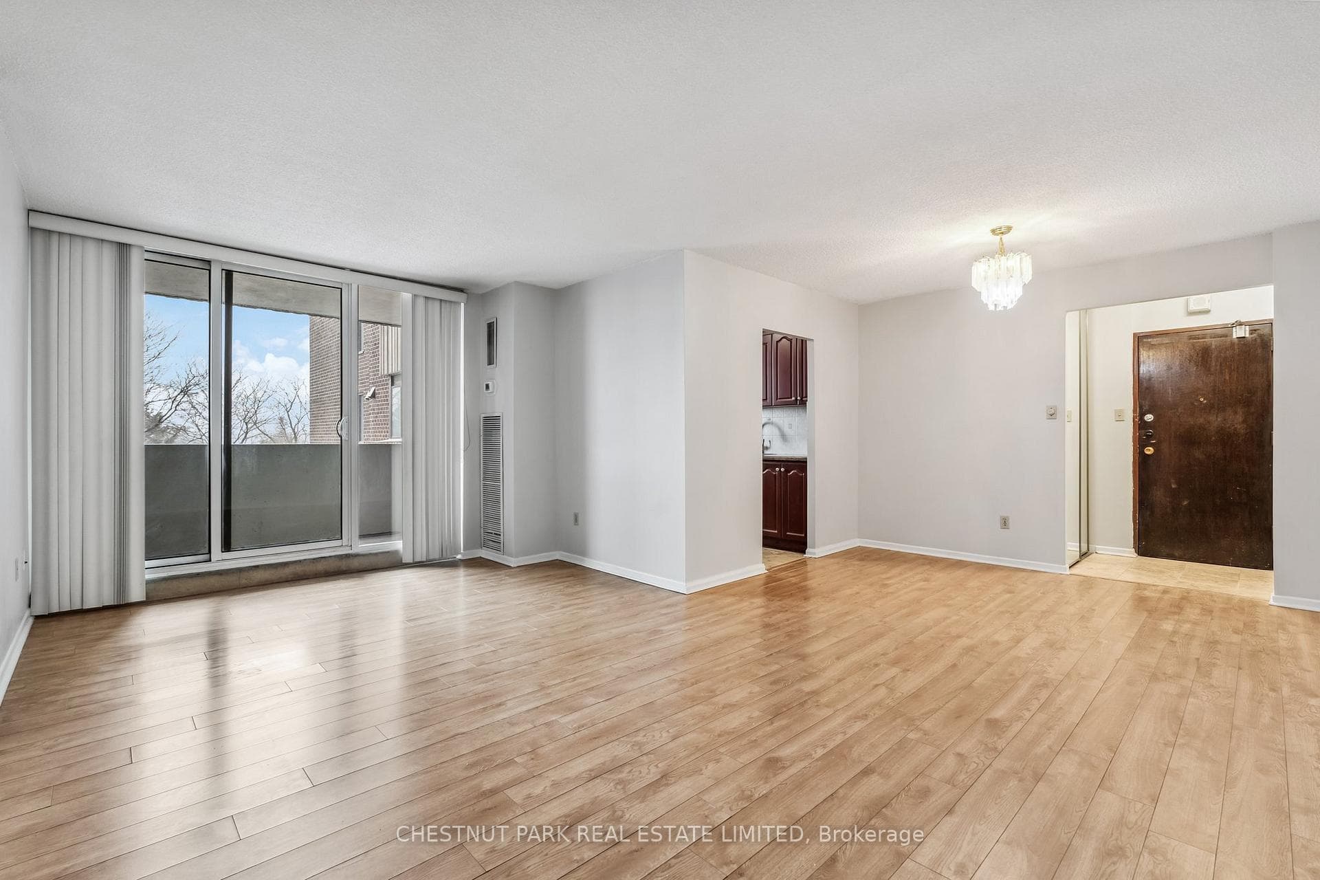 10 Muirhead Road Unit 505 photo 8