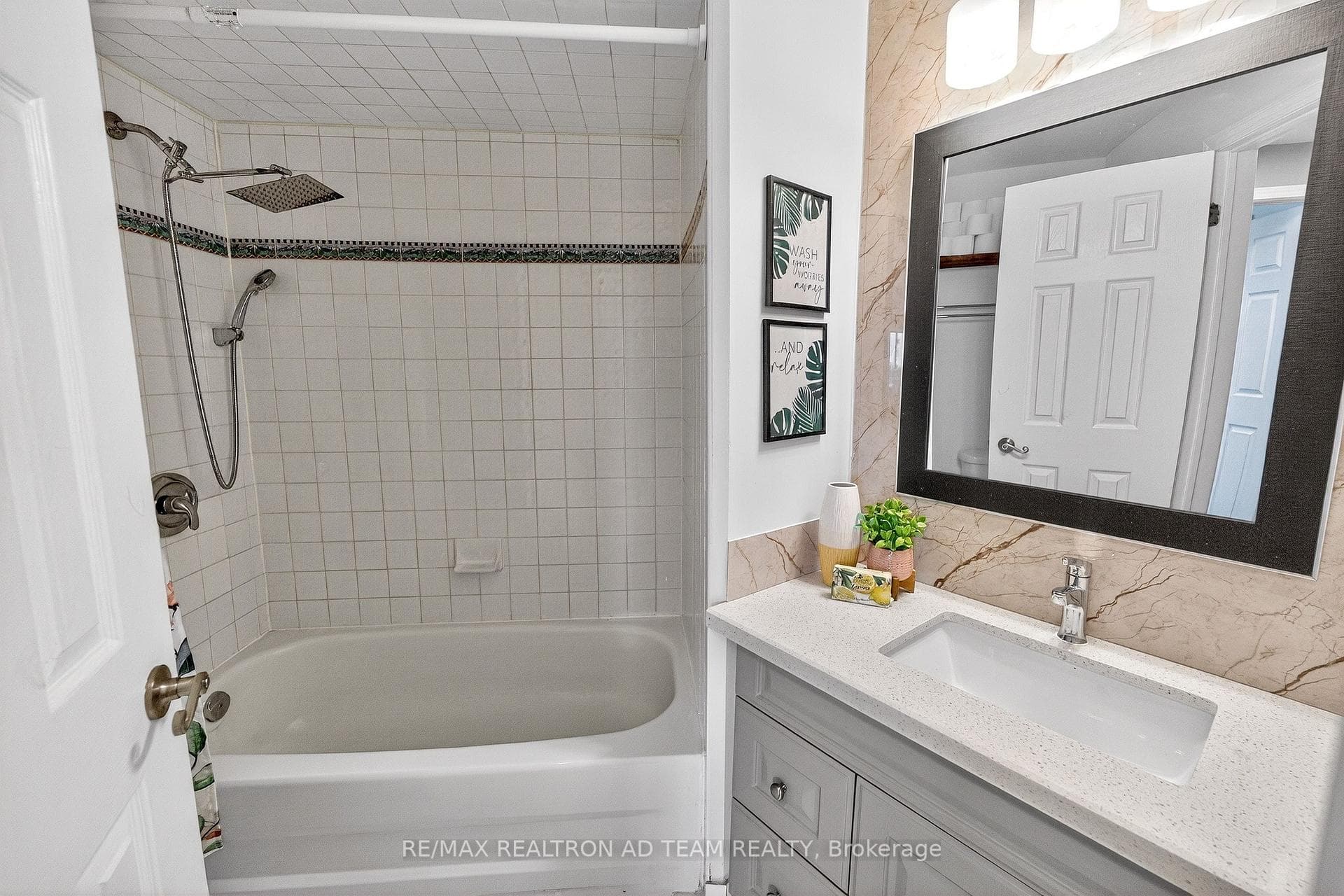 1345 Altona Road Unit 17 photo 28
