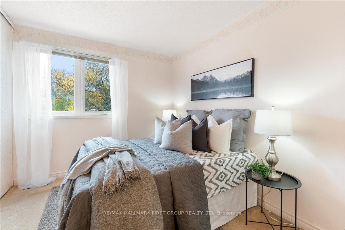 26 Harland Crescent photo 22