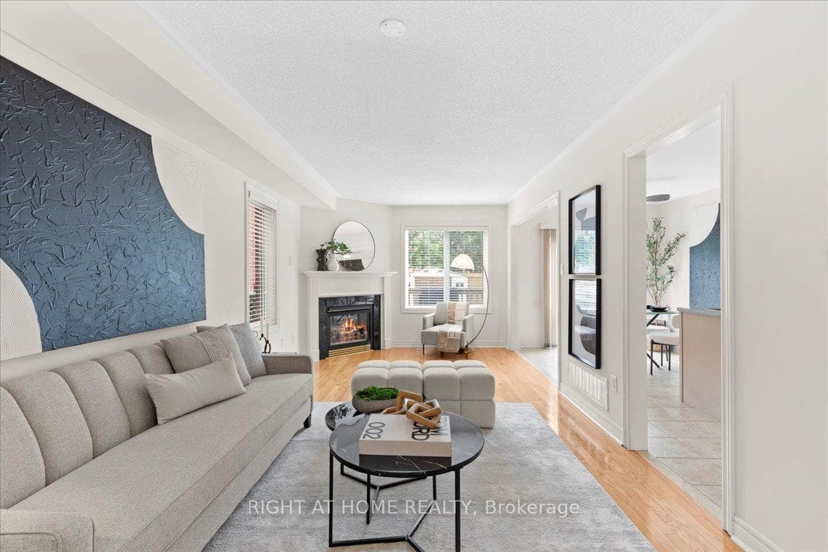 101 Castle Park Boulevard photo 4
