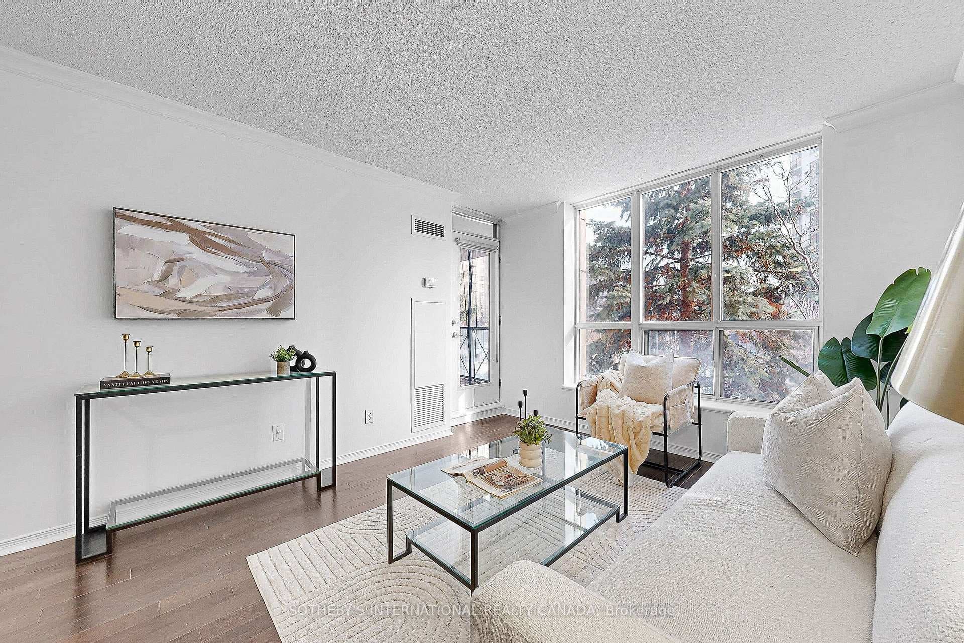 55 Harrison Garden Boulevard Unit 204 photo 15