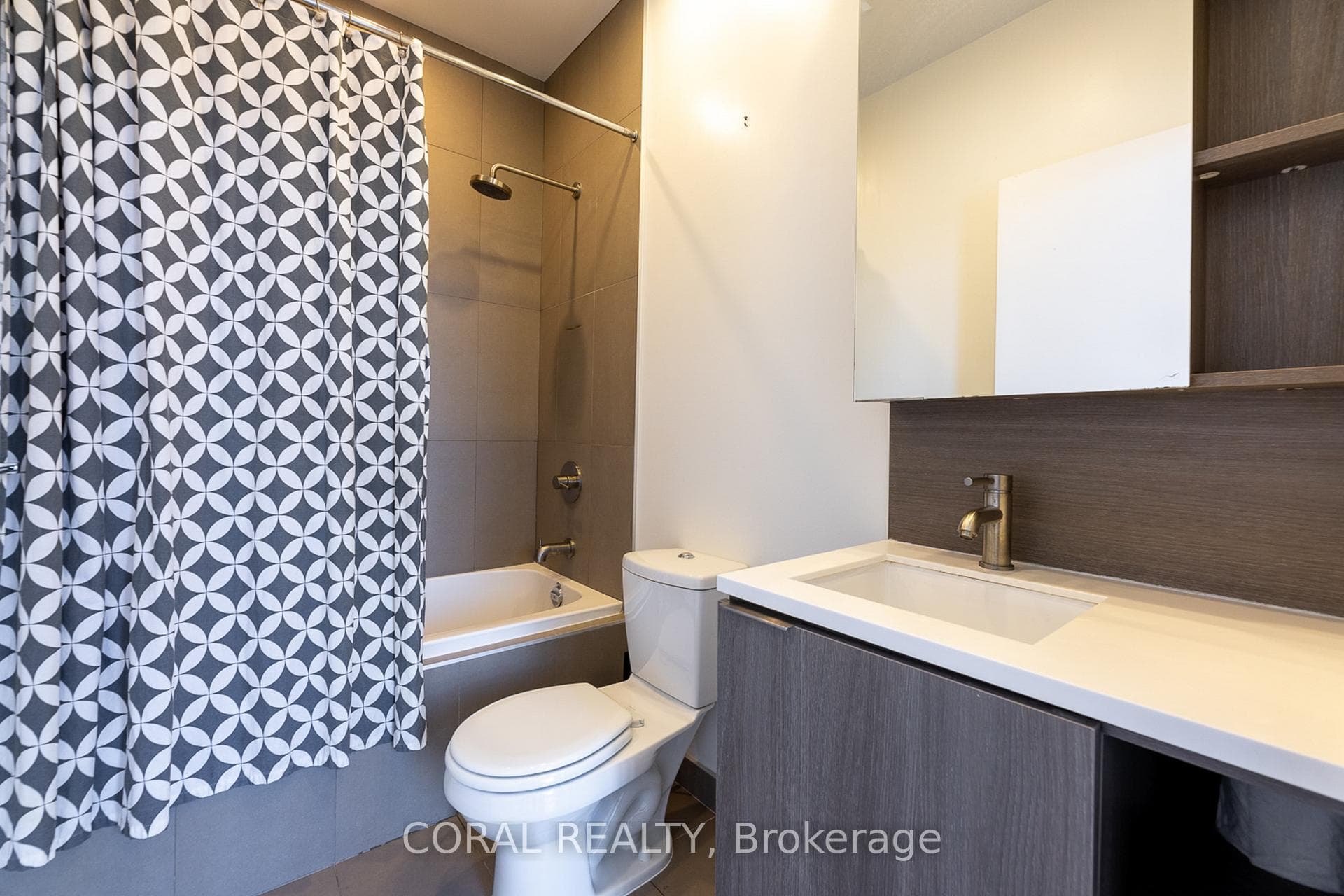 170 Sumach Street Unit 2409 photo 17