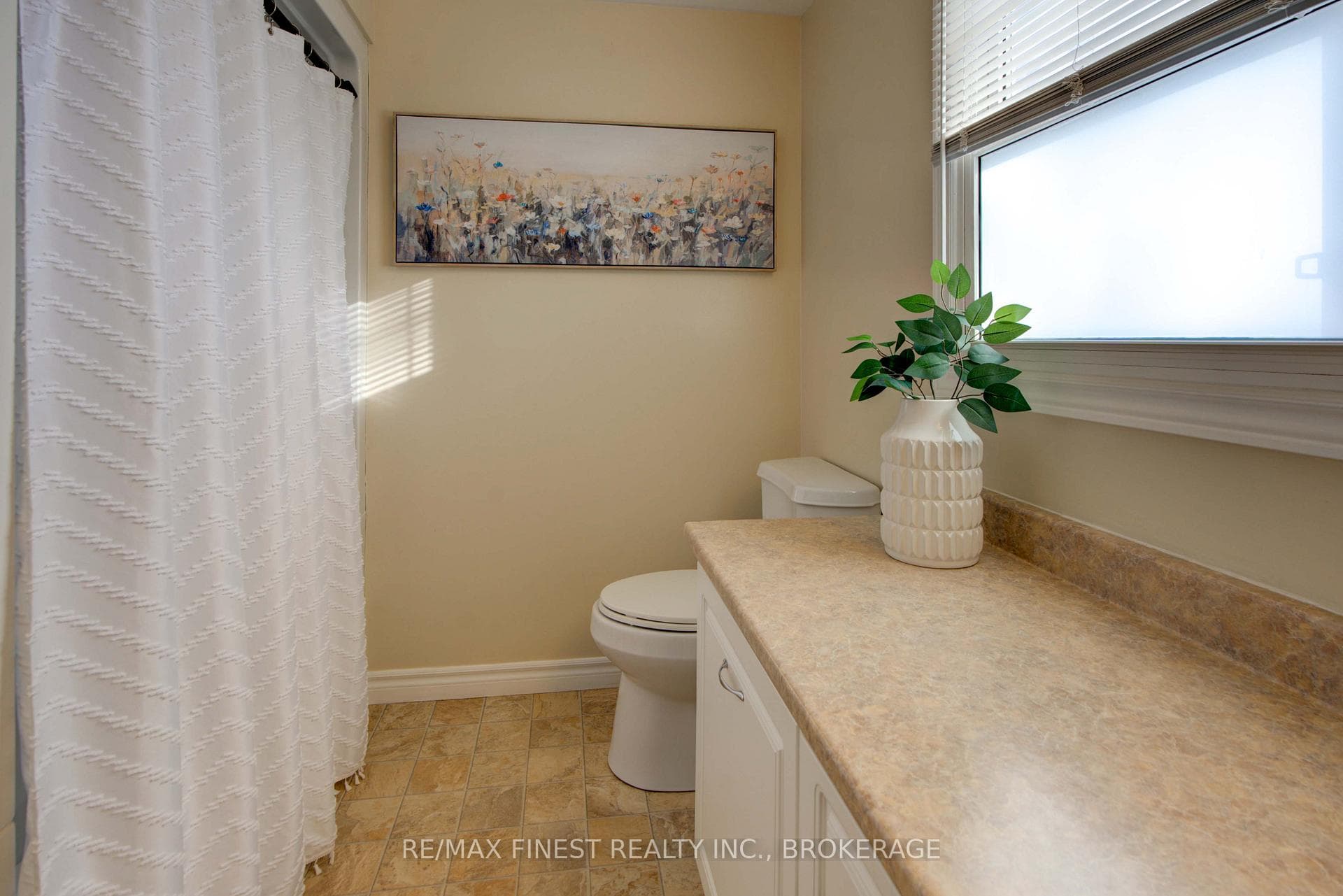 17 Richdale Court photo 27