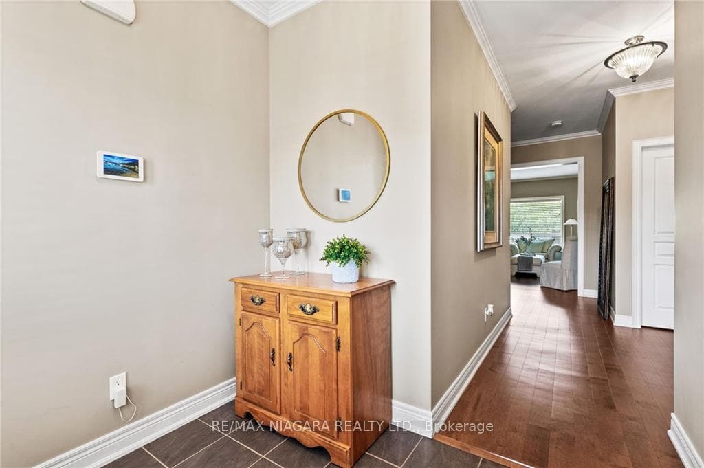 1036 Kerby Street photo 7