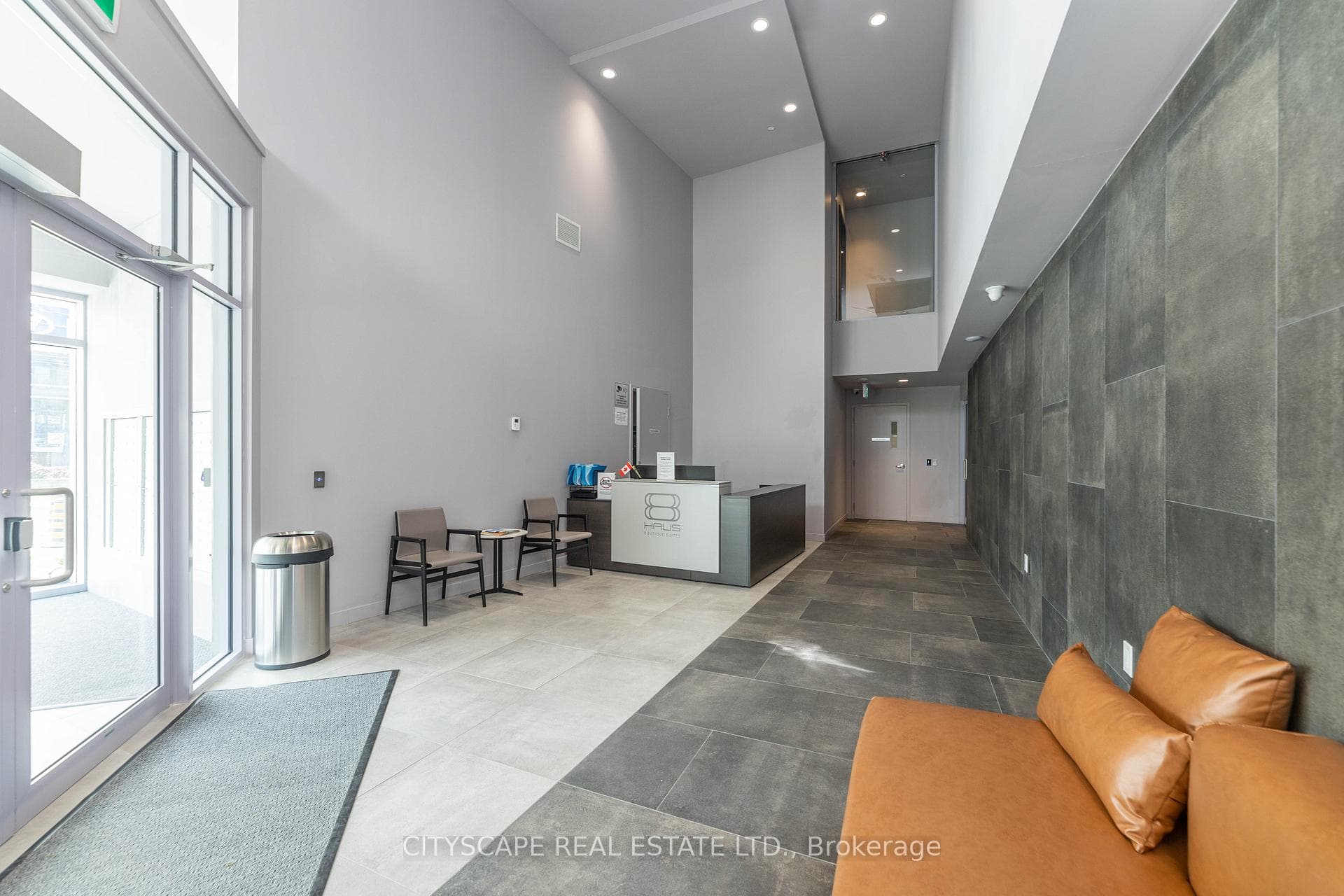 2433 Dufferin Street Unit 509 photo 3