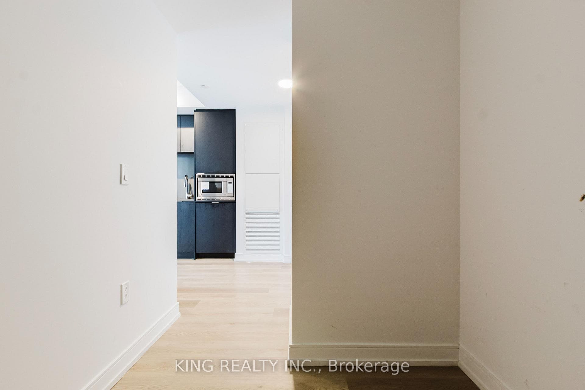 1 Jarvis Street Unit 531 photo 38