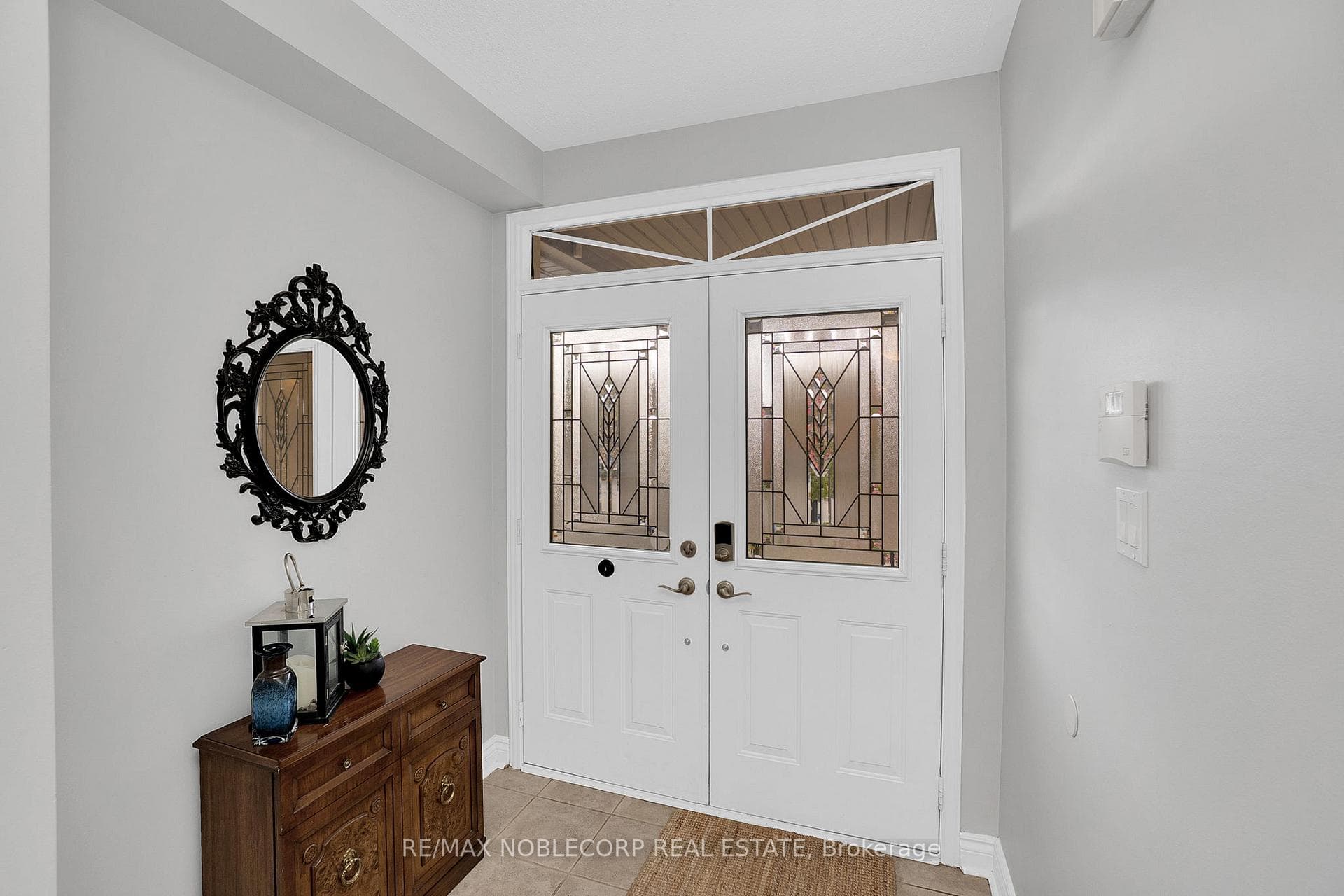 54 Lawren Harris Crescent photo 9