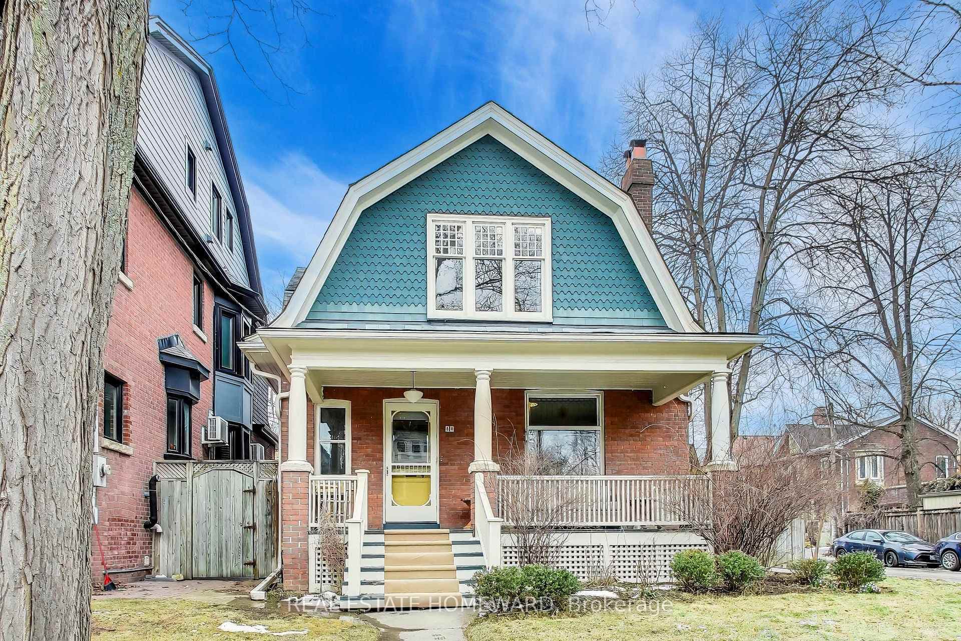 80 Hogarth Avenue photo 1