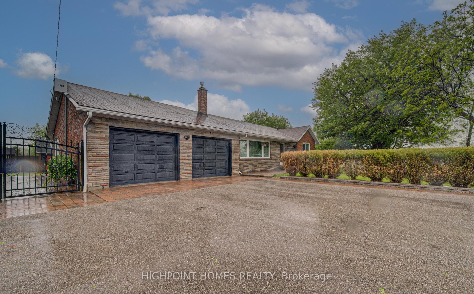 5438 Trafalgar Road photo 3