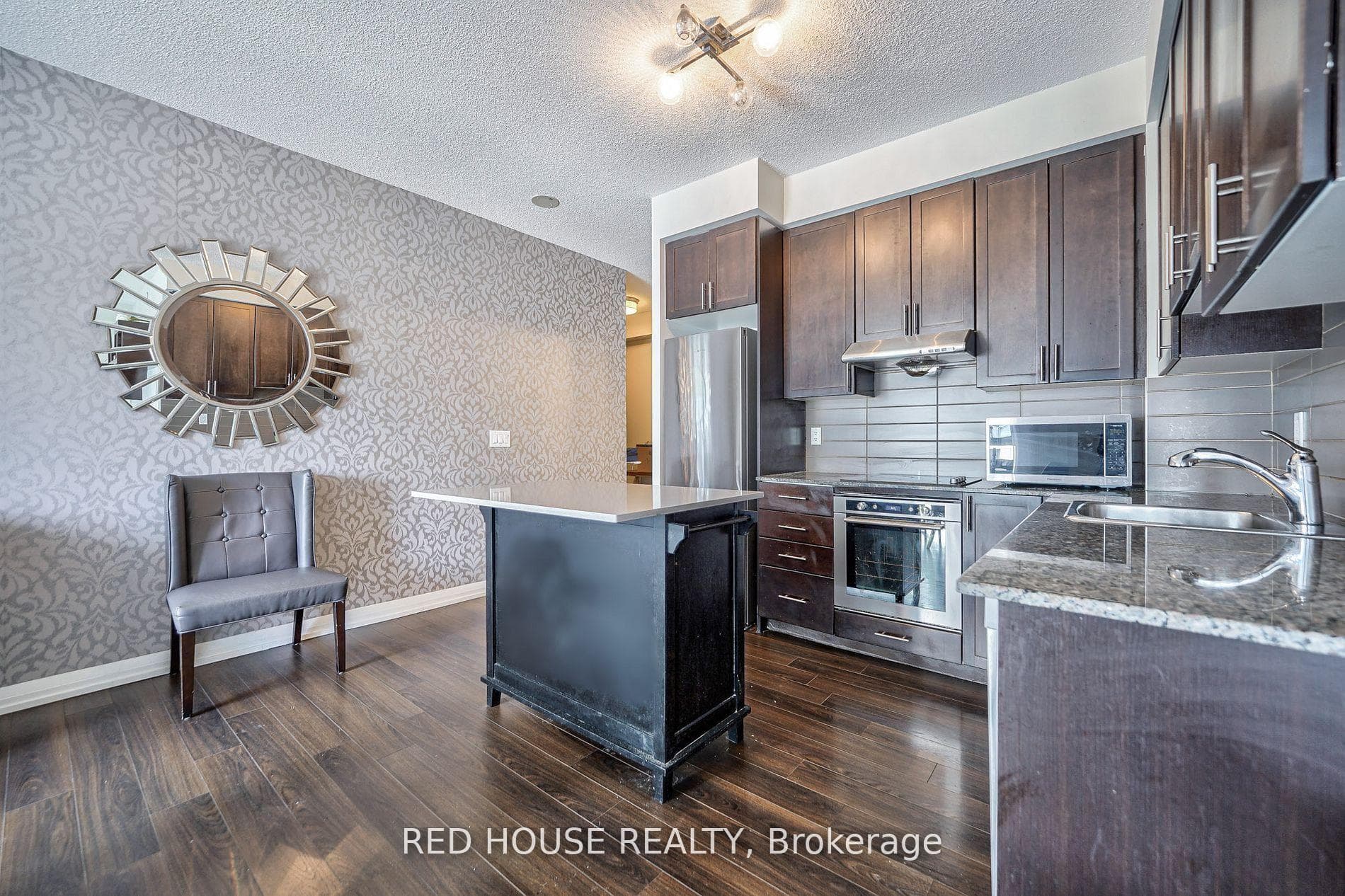 55 Ann O' Reilly Road Unit 424 photo 7