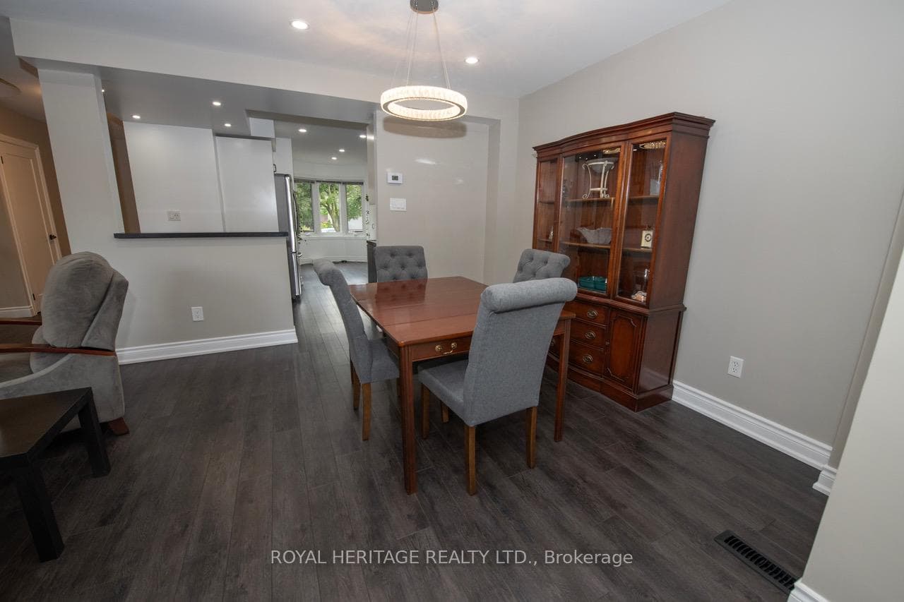 755 Cobblers Court photo 10
