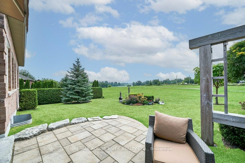 122 Southcrest Drive photo 15