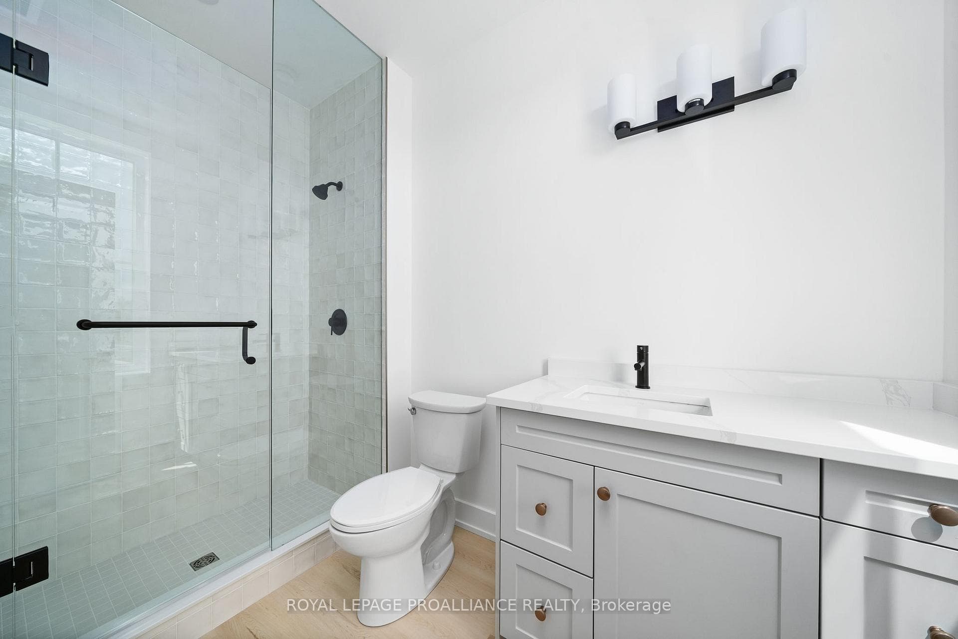 941 Charles Wilson Parkway Unit 202 photo 12