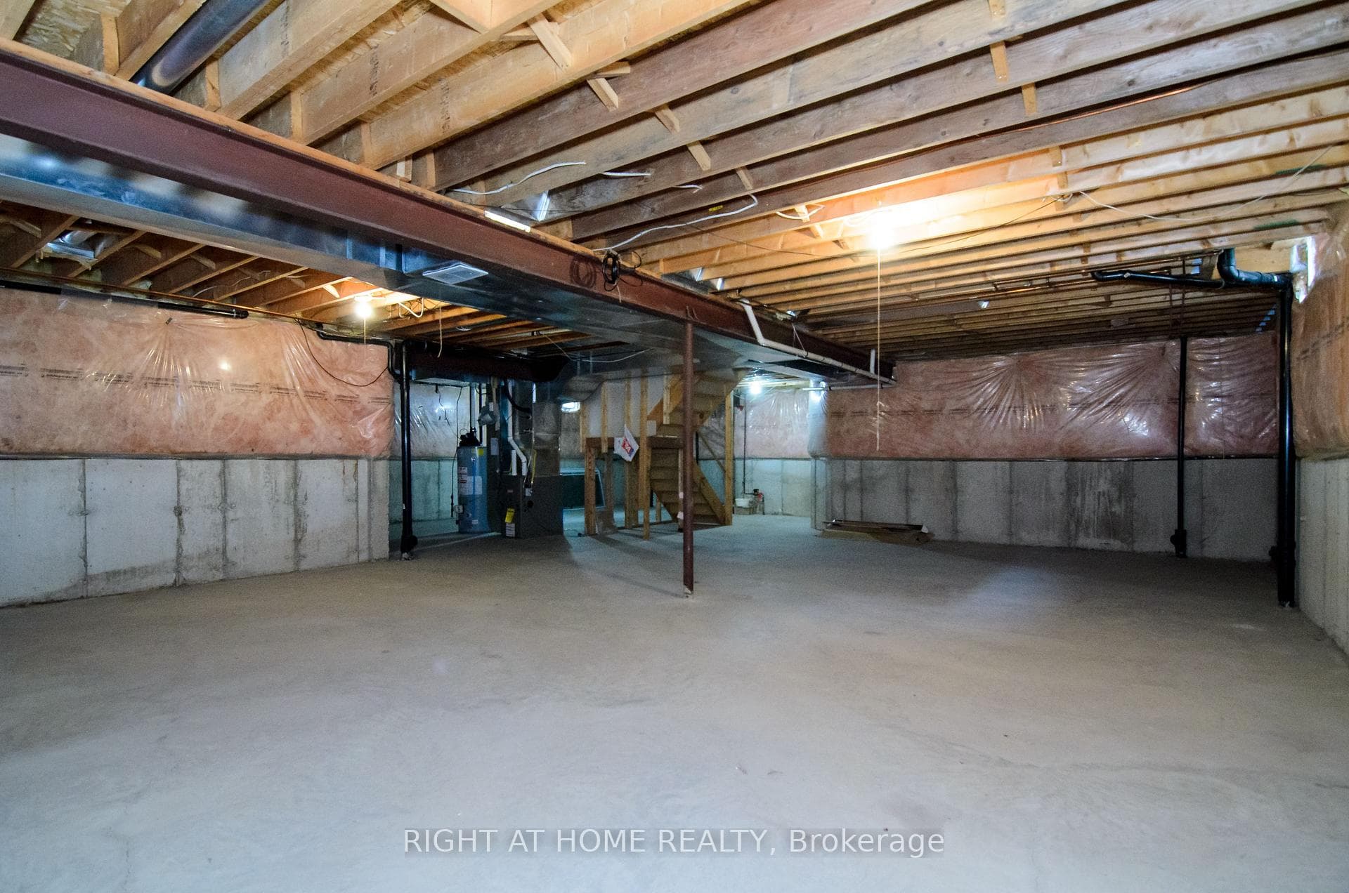 1321 Baseline Road photo 18
