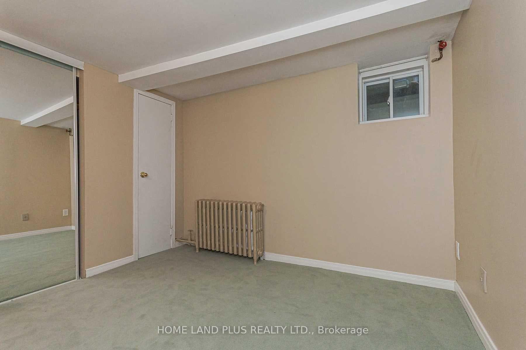 108 Brooke Avenue photo 20