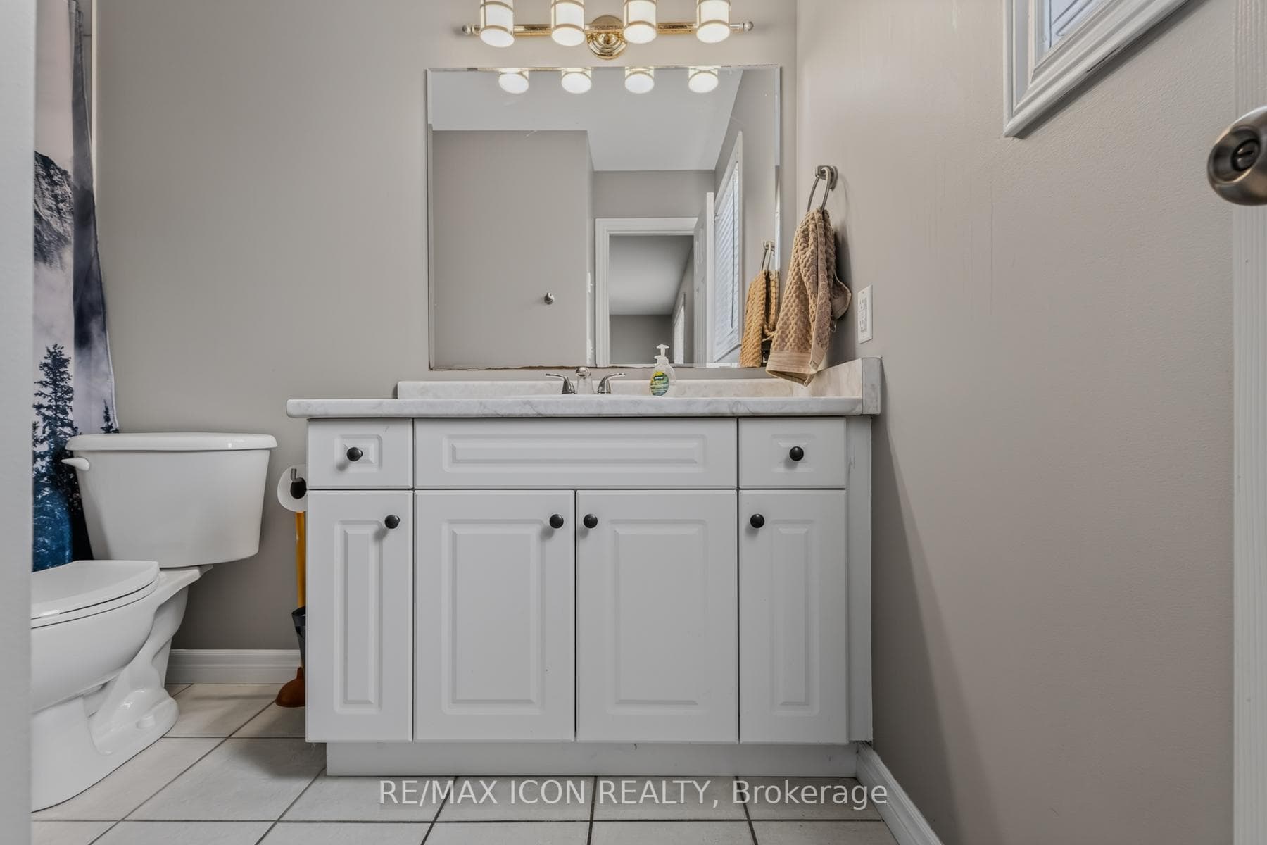 524 Ontario Street photo 25