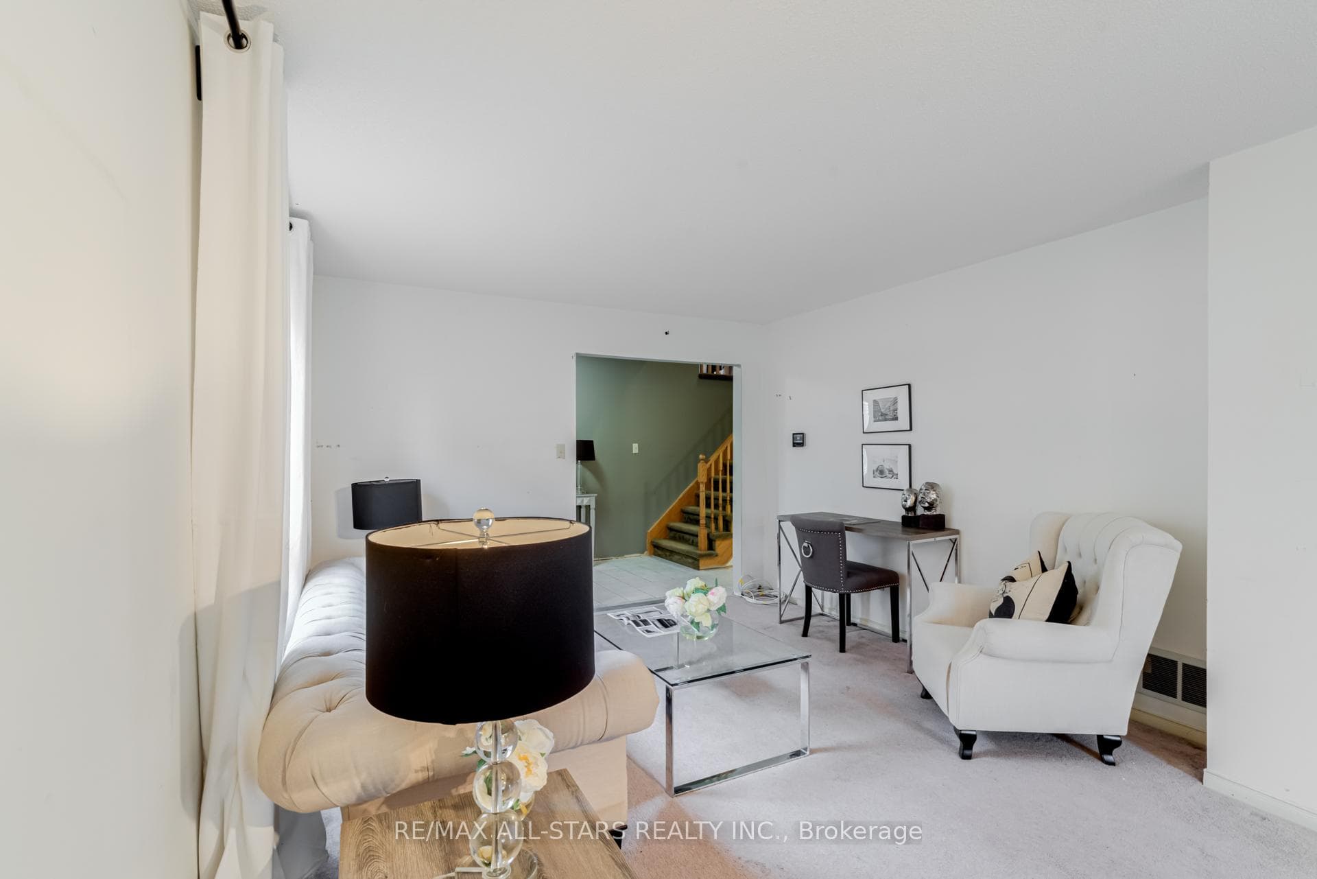 29 Justus Drive photo 6