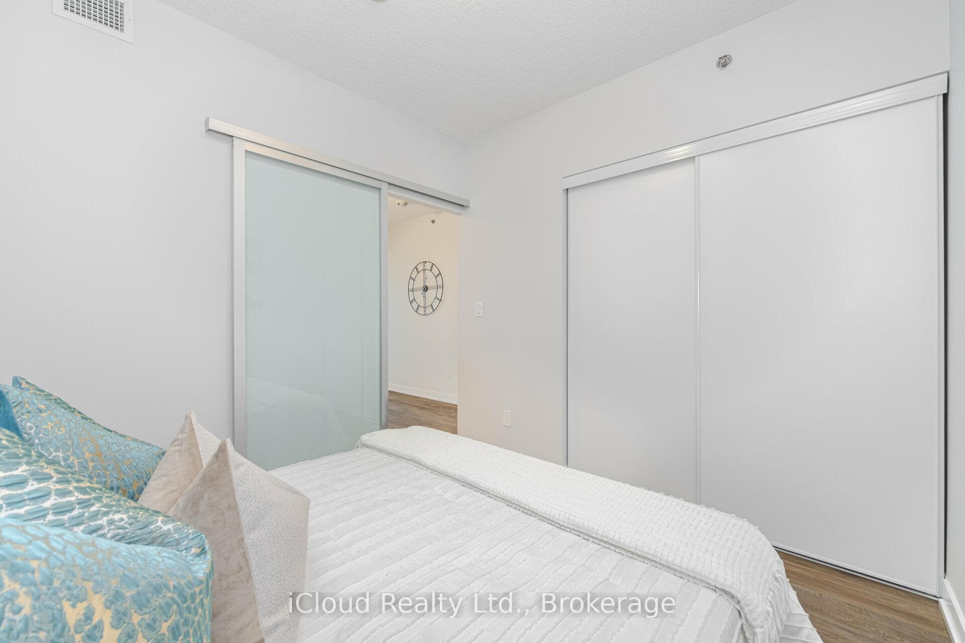 3200 Dakota Common Unit B509 photo 19