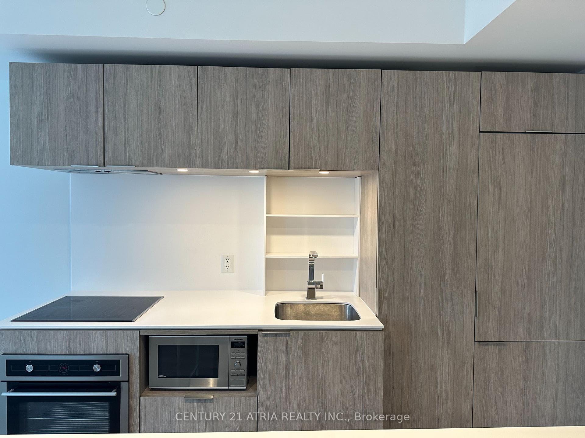77 Shuter Street Unit 1512 photo 1