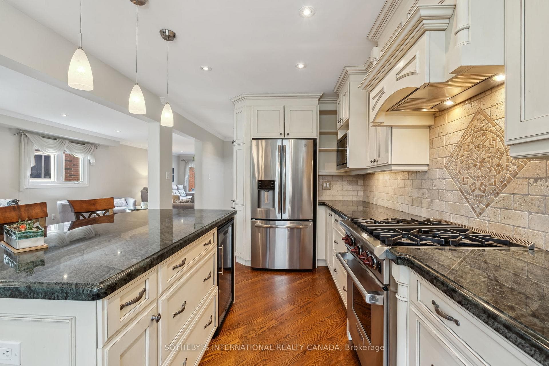 19 Spragg Circle photo 12