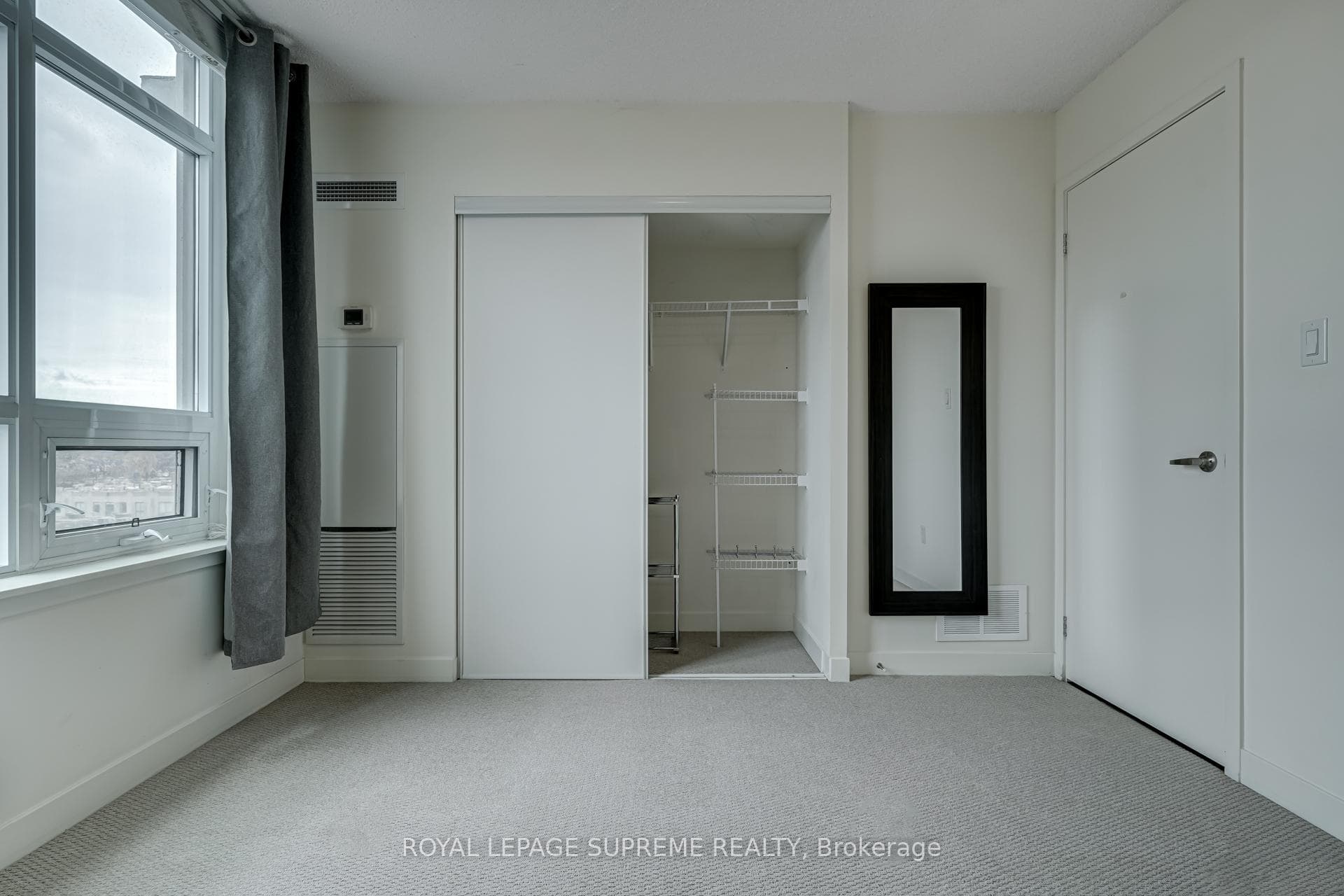 816 Lansdowne Avenue Unit 718 photo 19