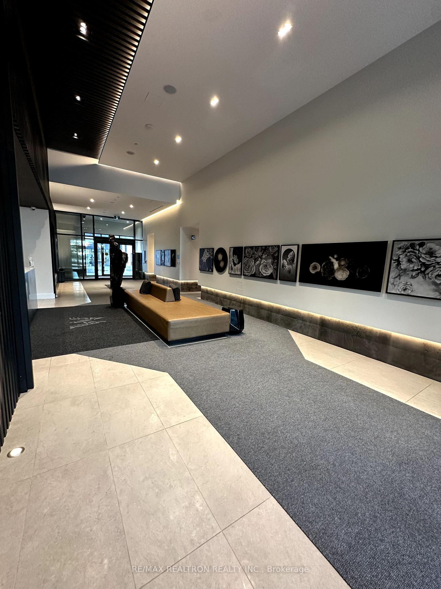 8868 Yonge Street Unit 818E photo 15