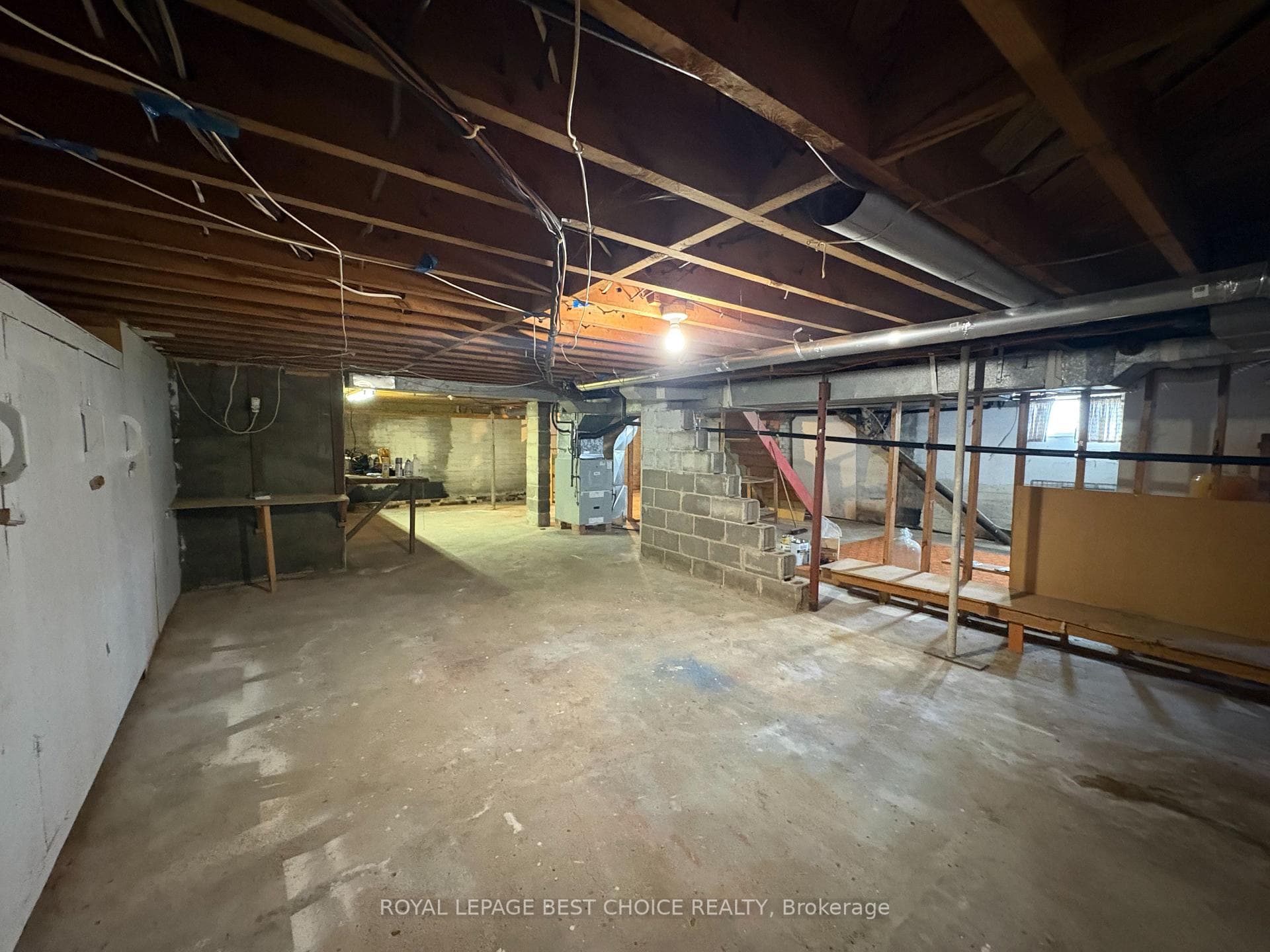 21 10TH Street photo 29